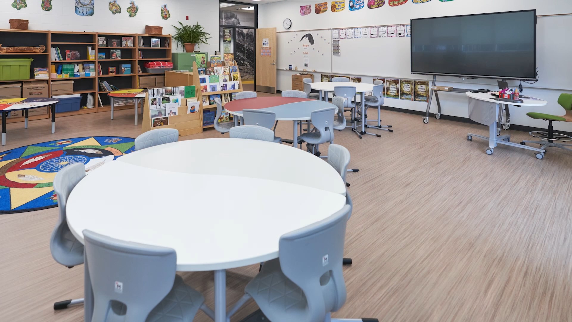 Monarque Classroom 2